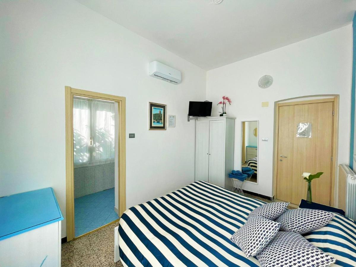 Levante Blu Специя Екстериор снимка