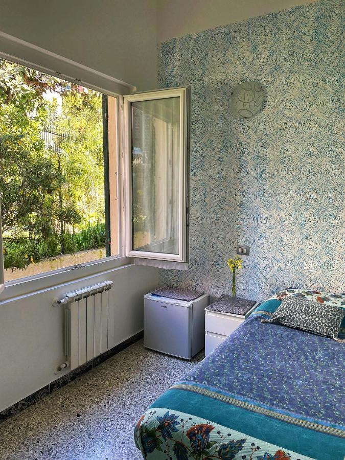 Levante Blu Специя Стая снимка