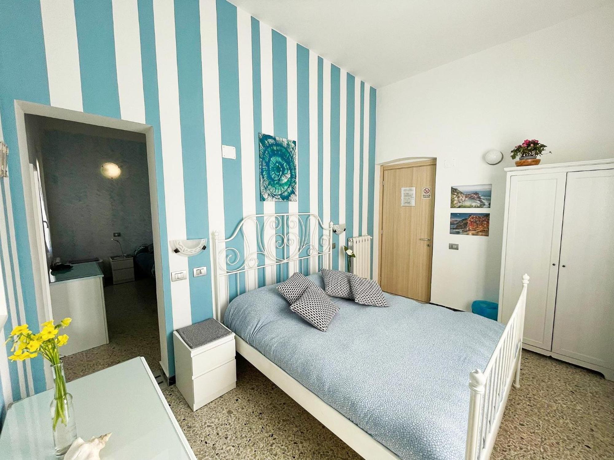 Levante Blu Специя Стая снимка