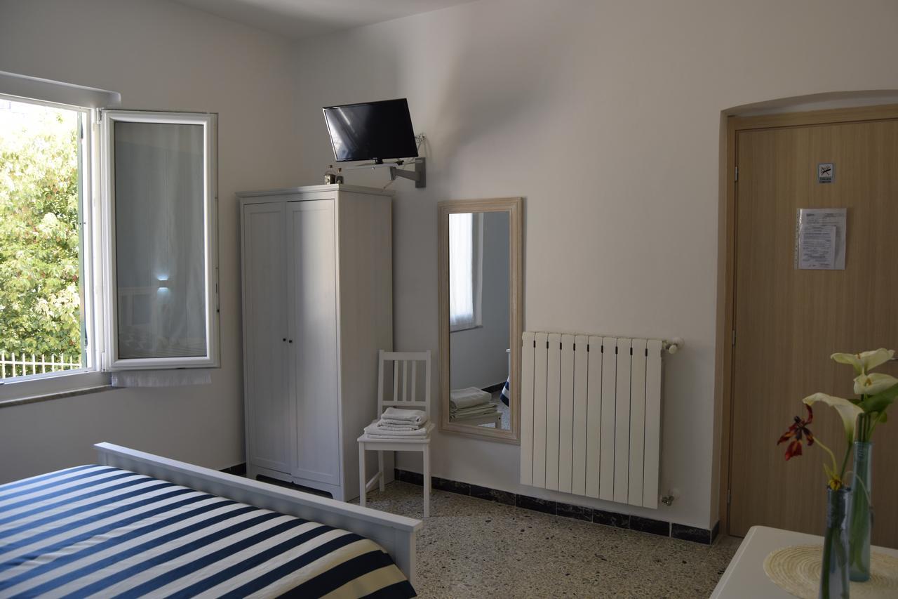 Levante Blu Специя Екстериор снимка