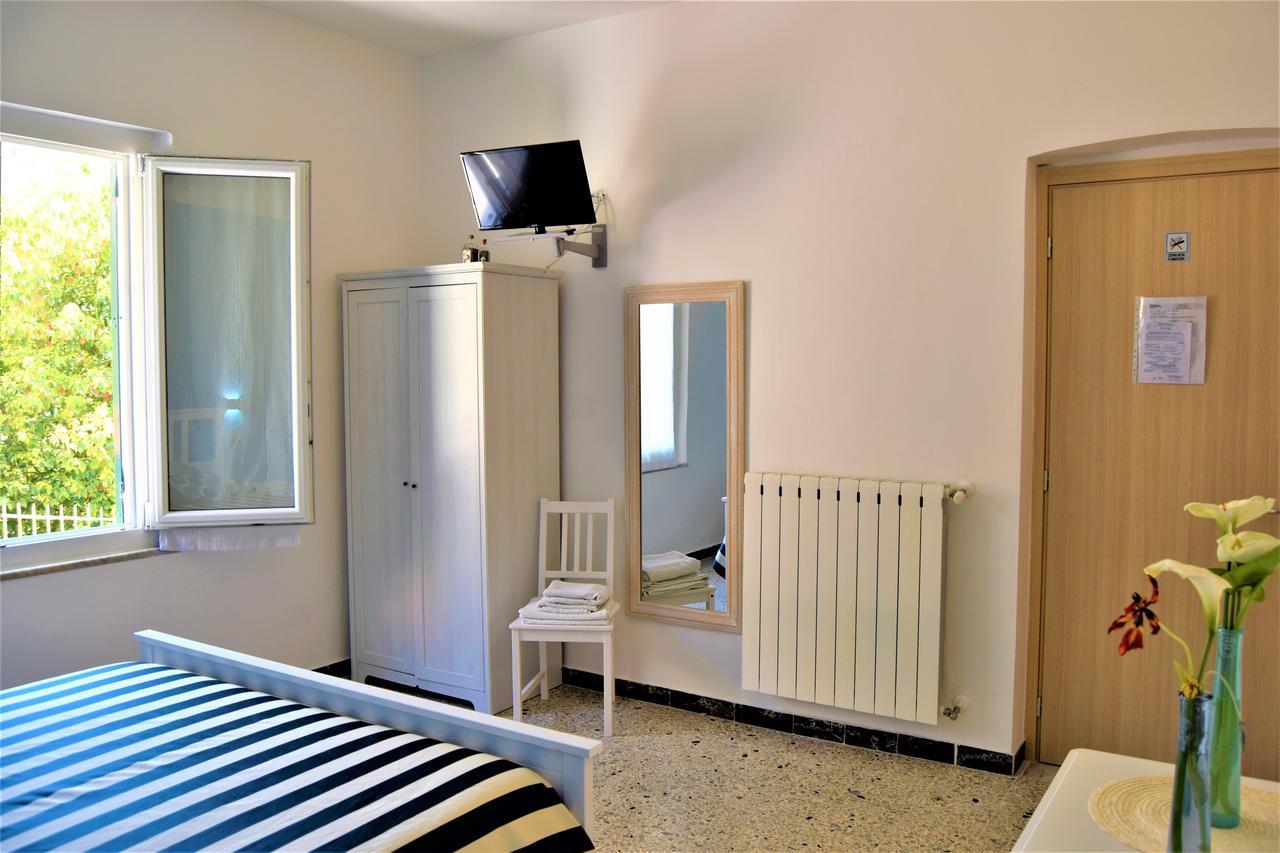 Levante Blu Специя Екстериор снимка